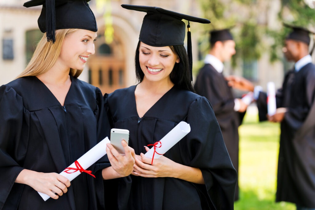 Happy graduates.